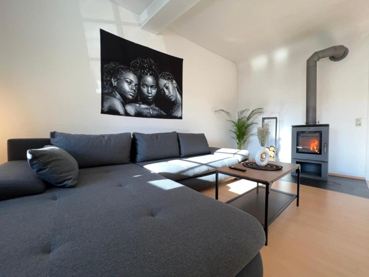 Romantisches Kamin-Apartment By Rabe - Netflix & Coffee-Bar & Parkplatz Karlsruhe Exterior photo